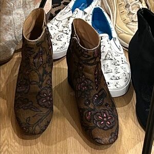 Boot for @beachedinpismo